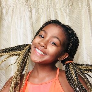 Meet your Posher, Arianna